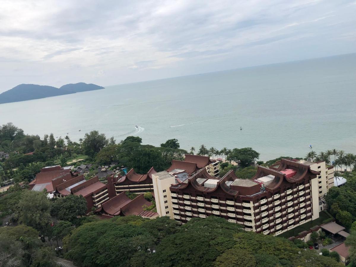 Beach Resort Home Stay Sri Sayang 05 Apartment Batu Ferringhi 2Bedroom Eksteriør bilde